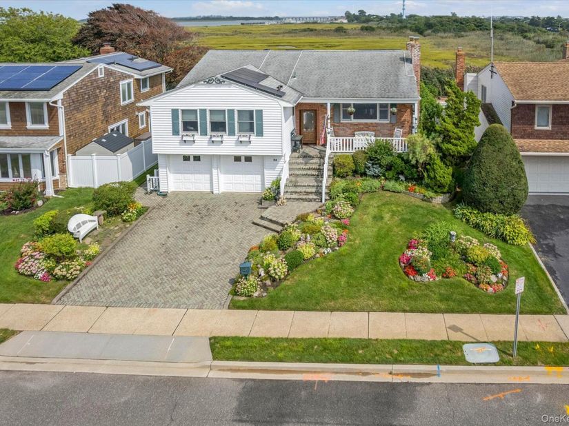 24 Donna Lane, Lido Beach NY 11561