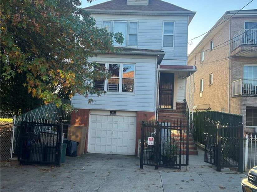 1711 Fowler Avenue, Bronx NY 10462