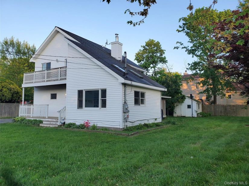 12 W Narcissus Road, Mastic Beach NY 11951