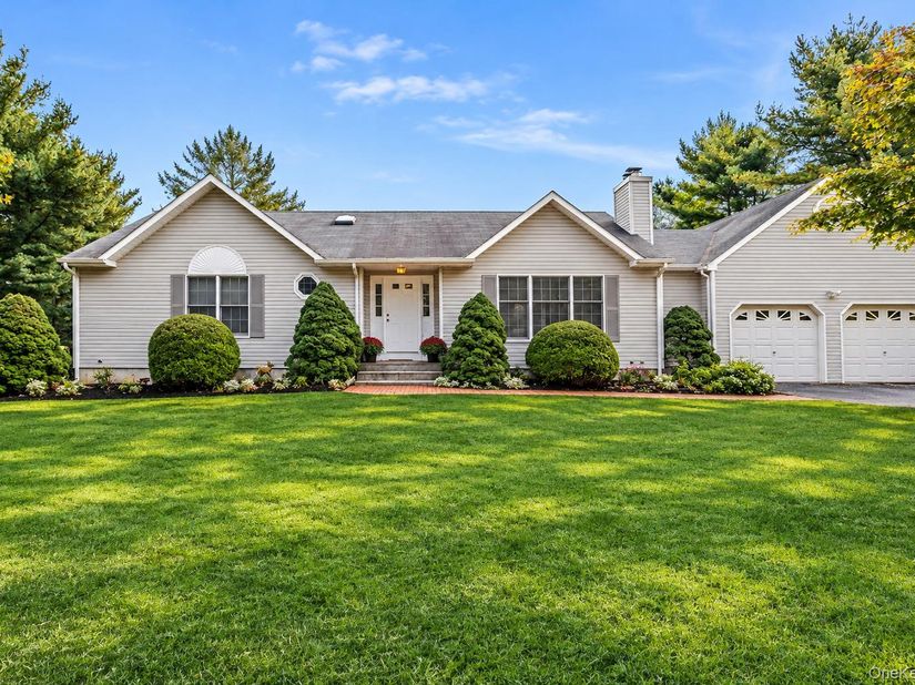 2380 Laurel Avenue, Southold NY 11971