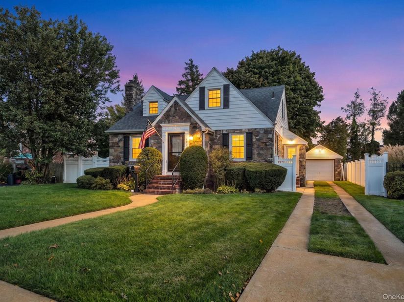 1843 Beech Street, Wantagh NY 11793