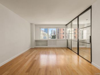 430 W 34TH Street