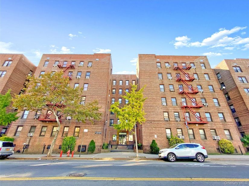 85-14 Broadway 5A, Elmhurst NY 11373