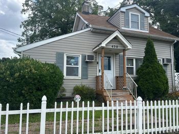 450 Great Neck Road