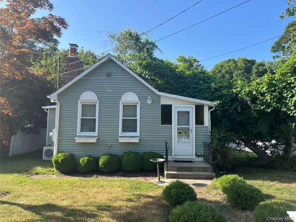 1 Saltaire Road, Sound Beach NY 11789
