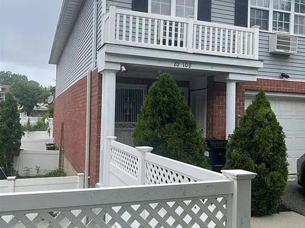 82-108 Country Pointe Circle, Queens Village NY 11427
