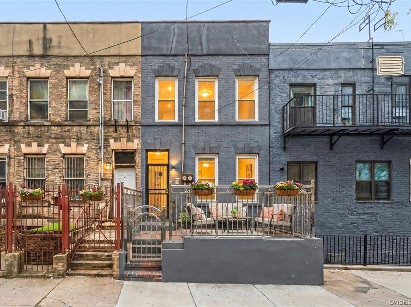 2050 Ryer Avenue, Bronx NY 10457