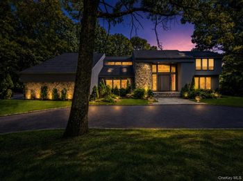 6 Fox Hunt Court