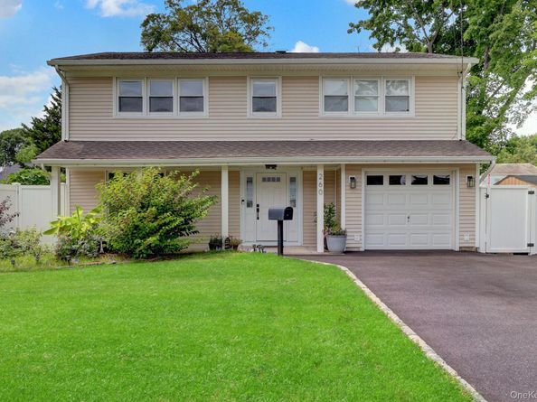 260 W 12th Street, Deer Park NY 11729