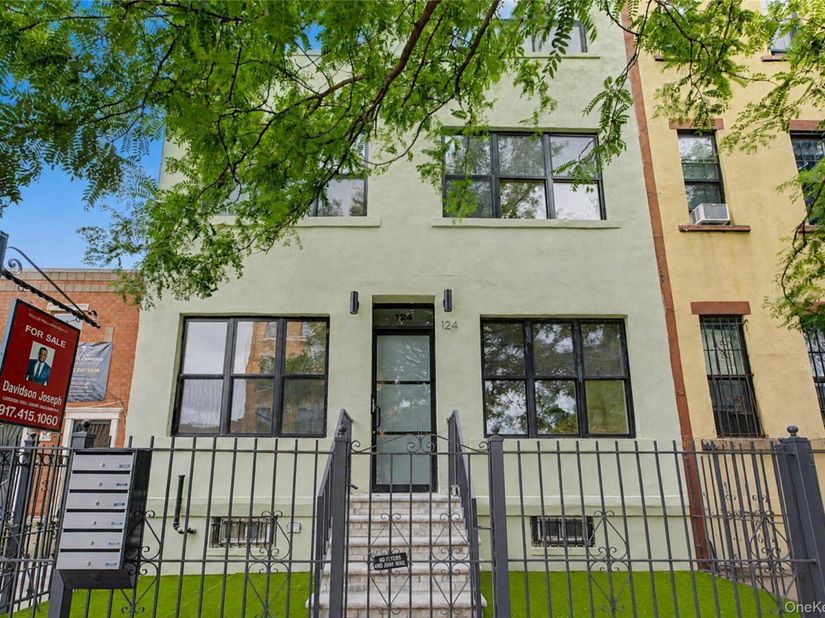 124 Grove Street, Brooklyn NY 11221