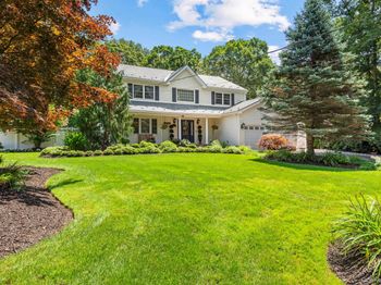 35 Pine Ridge Drive