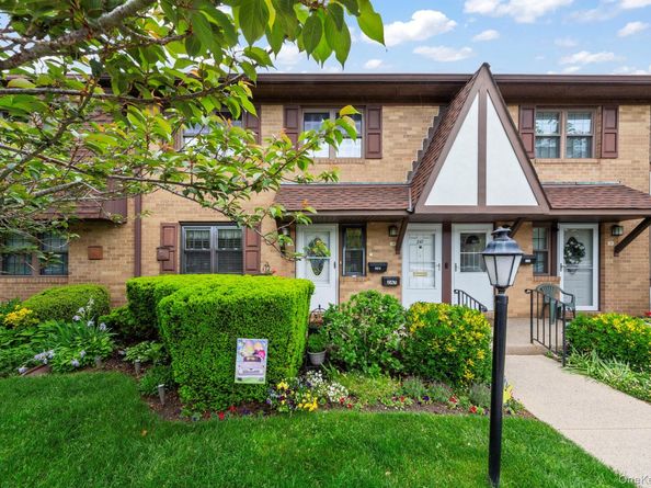 248 Mariners Way, Copiague NY 11726