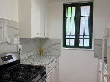 1501 Metropolitan Avenue