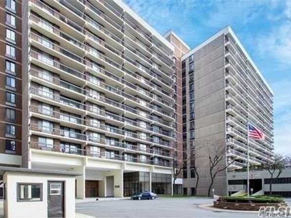 152-18 Union Turnpike 7 P, Flushing NY 11367