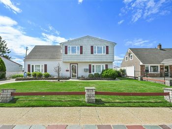 16 Sycamore Lane