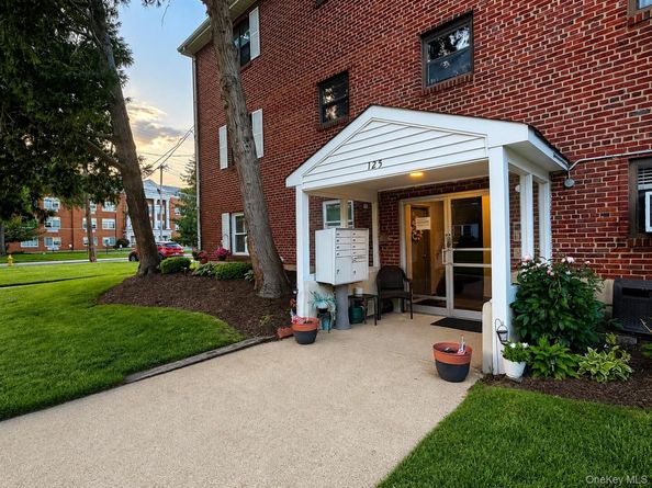 125 Park Avenue B1, Amityville NY 11701