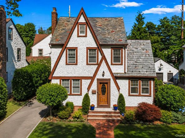 25 Archer Road, West Hempstead NY 11552