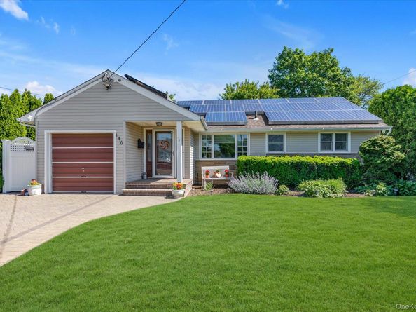 146 Saint Marks Place, Massapequa NY 11758