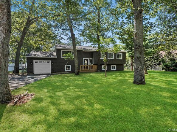 133 Trout Brook Lane, Aquebogue NY 11931