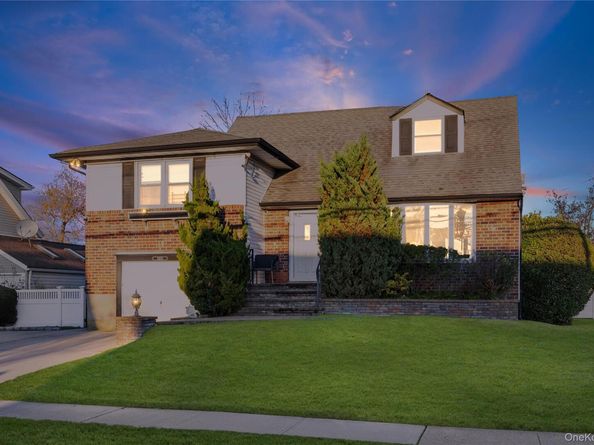 3409 5th Street, Oceanside NY 11572