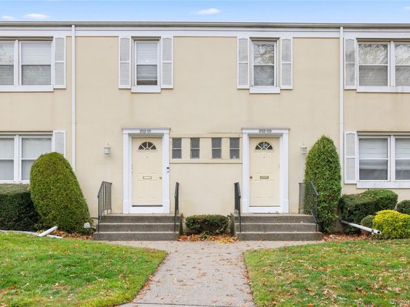 252-01 72nd Avenue Lower, Bellerose NY 11426