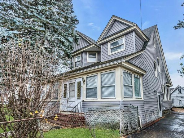 41 W Fulton Avenue, Roosevelt NY 11575