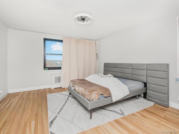 75 W 238th Street 3H, Bronx NY 10463