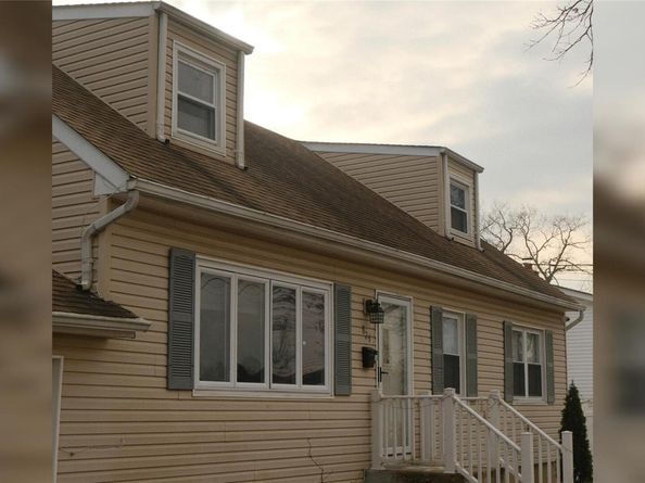 839 7th Street, West Babylon NY 11704