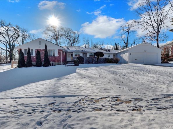 140 Long Drive, Hempstead NY 11550