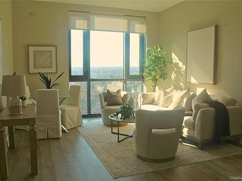 701 Ridge Hill Boulevard