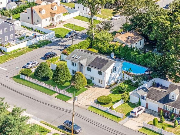 540 Scudder Avenue, Copiague NY 11726