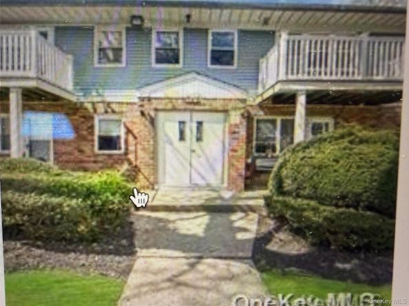 5A Hemlock Drive, Bay Shore NY 11706