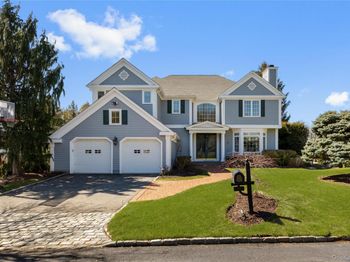14 Meadow Lane