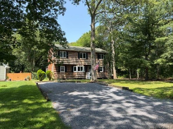 130 Park Lane, Middle Island NY 11953
