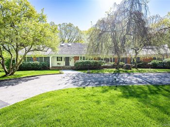 16 Carolyn Place