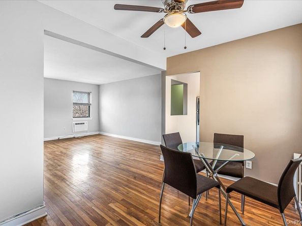 47-18 217th Street 3C, Bayside NY 11361