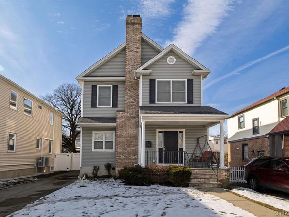 Undisclosed Address #953324, Bellerose NY 11426