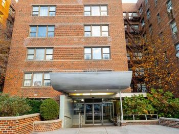 3130 Grand Concourse