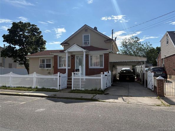 243 Biltmore Avenue, Elmont NY 11003