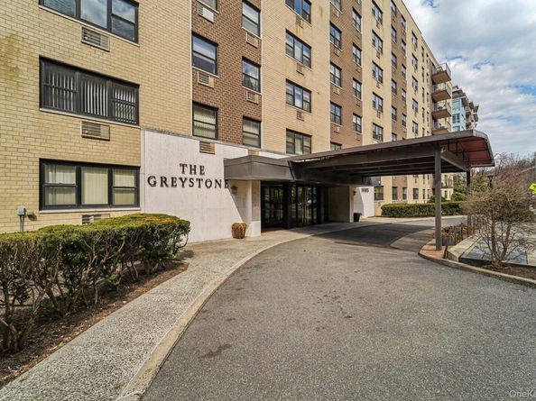 1085 Warburton Avenue 316, Yonkers NY 10701