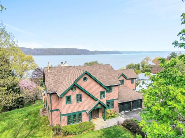 24 Country Club Lane, Briarcliff Manor NY 10510