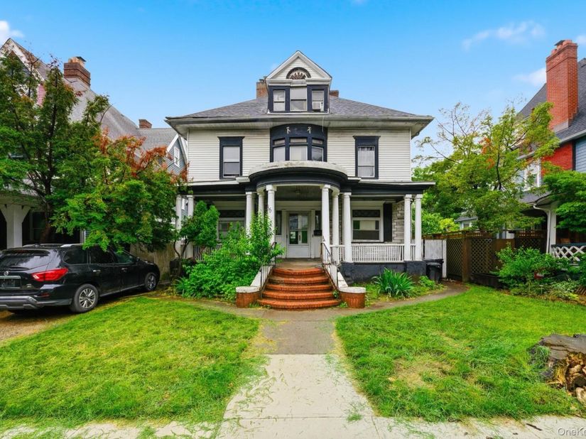 86 Marlborough Road, Brooklyn NY 11226