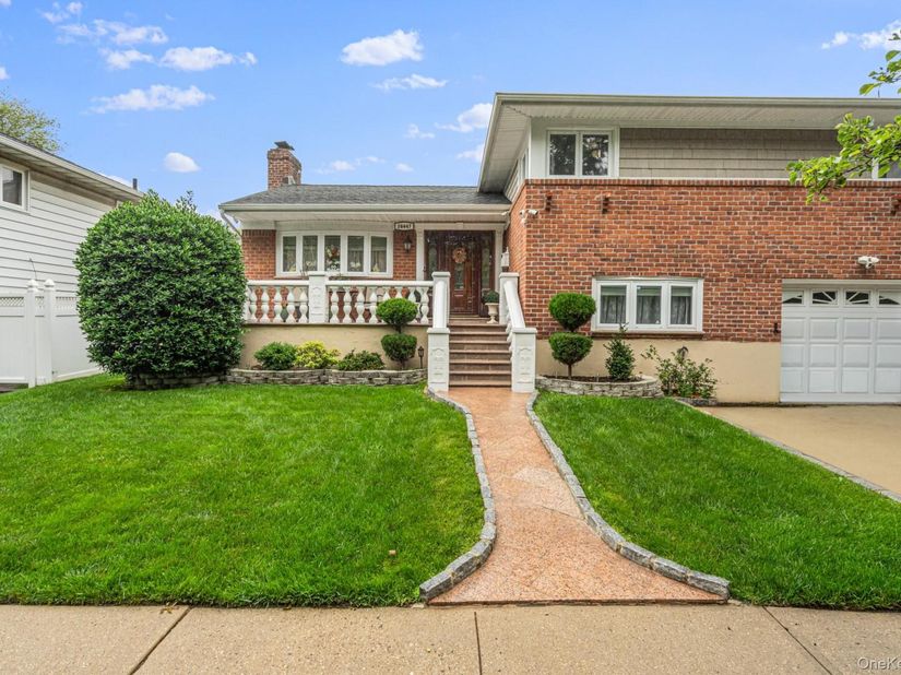 264-47 Grand Central Parkway, Flushing NY 11362