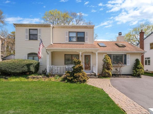97 N Clinton Avenue, Patchogue NY 11772