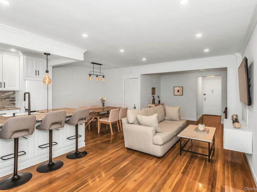 33-25 90th Street 6C, Jackson Heights NY 11101
