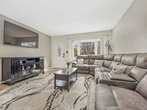 31 Dena Drive, Blue Point NY 11715