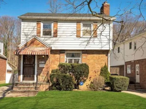 20619 Richland Avenue, Oakland Gardens NY 11364