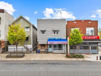 847 Castle Hill Avenue