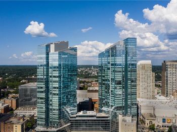 5 Renaissance Square