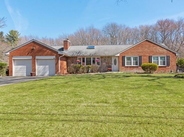 43 Harrison Avenue, Hauppauge NY 11788